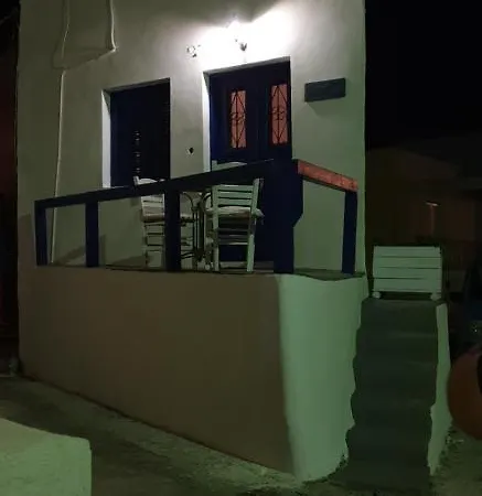 Leiva * Perissa (Santorini)
