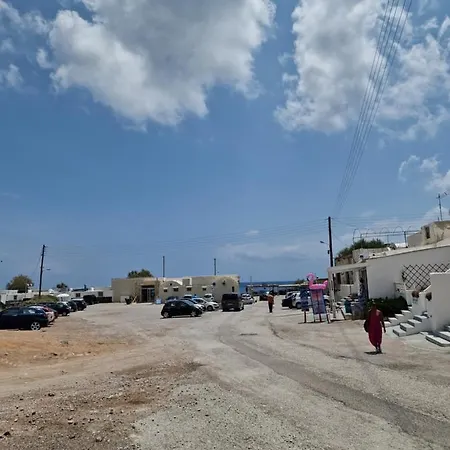 Leiva * Perissa (Santorini)